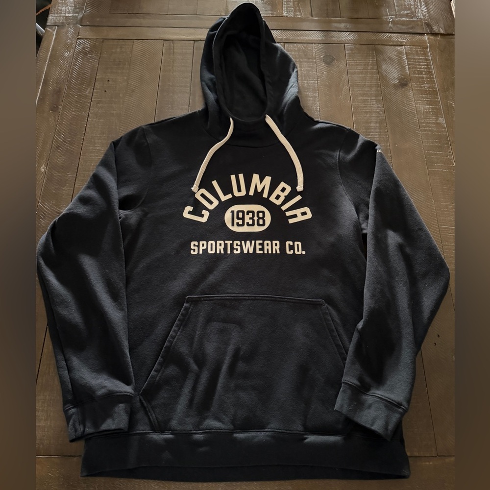 Men’s Columbia Black Sportswear Hoodie - Medium